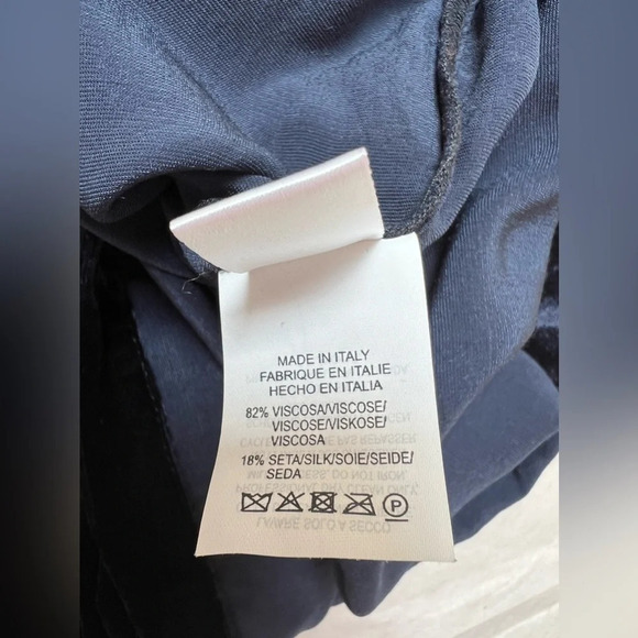 Antonelli Velvet Top Viscose Silk Blend Round Neck Long Sleeve Blue Navy Sz US 8 - Picture 9 of 9